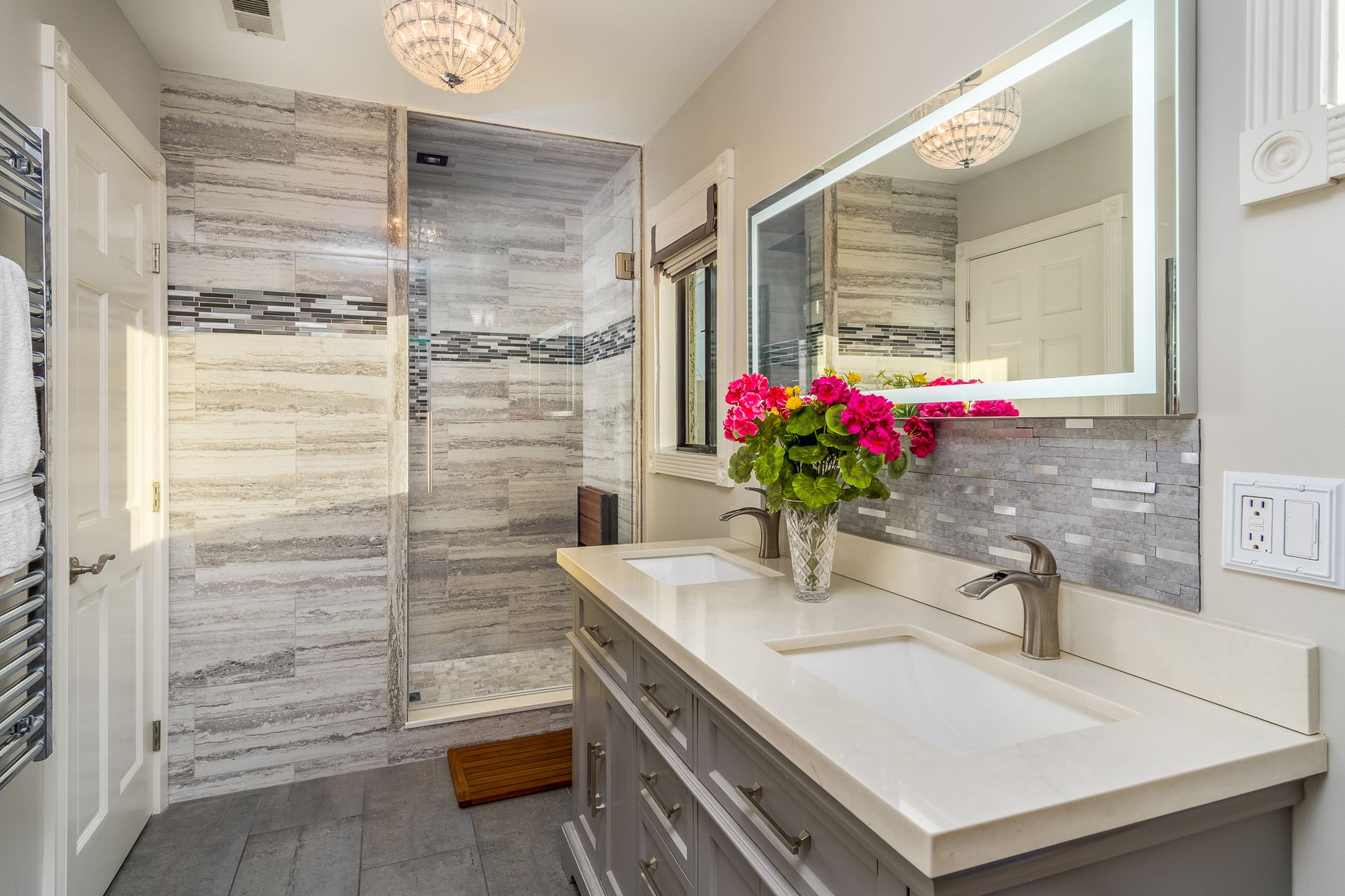 Real estate photograph 2 of 10322 Mignonette St., Rancho Cucamonga