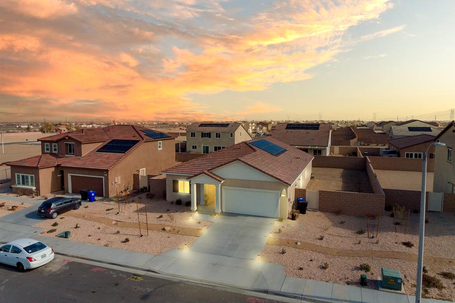 11359 Quail Hollow St., Victorville