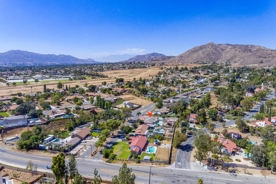 11910 Steeplechase Dr, Moreno Valley