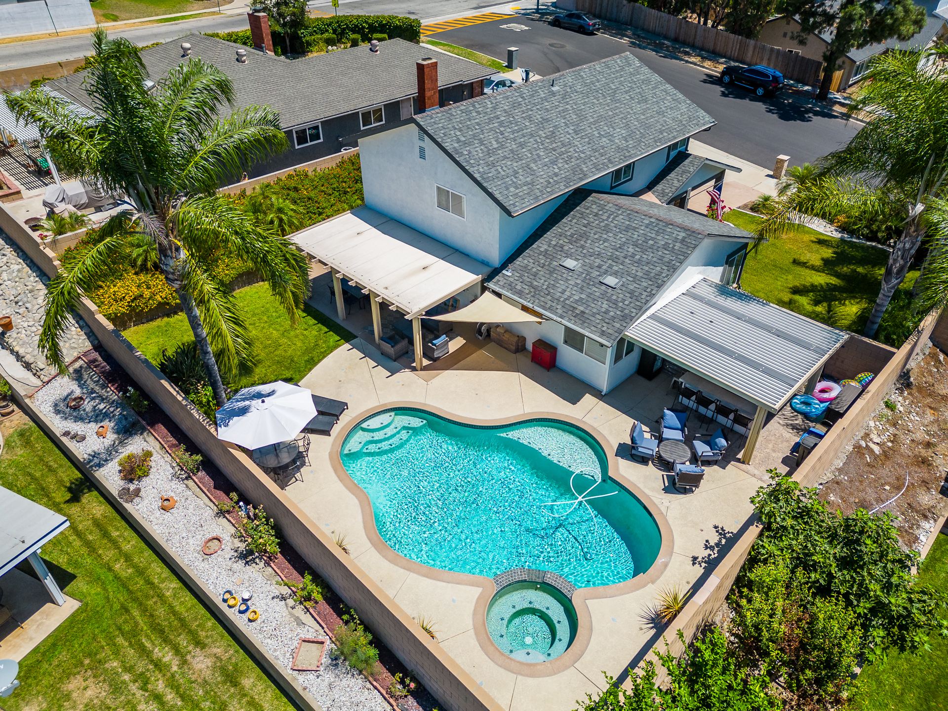 Real estate photograph 4 of 6320 Mayberry Ave., Rancho Cucamonga
